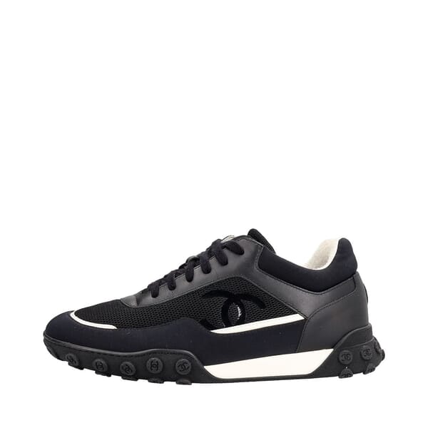Mixed Material Logo Sneakers Black