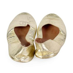 https://dbiyorq10n2b9.cloudfront.net/product-images/CSHOCHA101/CHANEL-Gold-Leather-Slippers-Back.jpg.webp