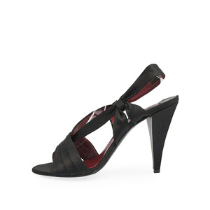 https://dbiyorq10n2b9.cloudfront.net/product-images/CSHOCHL0007/CHLOE-Satin-Sandals-Black-S-40-6.5-Side.jpg.webp