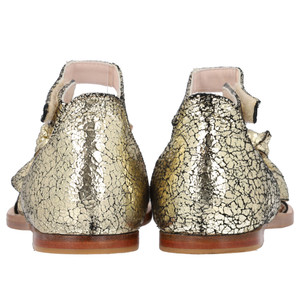 https://dbiyorq10n2b9.cloudfront.net/product-images/CSHOCHL0011/CHLOE-Leather-Kids-Distressed-Bow-Sandals-Gold_2.jpg.webp