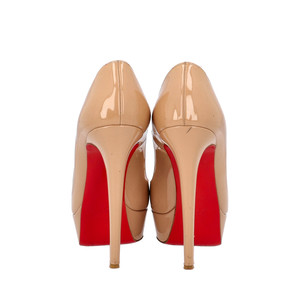 https://dbiyorq10n2b9.cloudfront.net/product-images/CSHOCL0253/CHRISTIAN-LOUBOUTIN-Patent-Platform-Peep-Toe-Lady-Pumps-Nude_4.jpg.webp