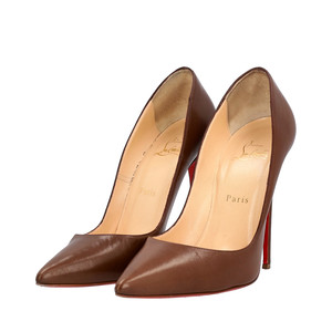 https://dbiyorq10n2b9.cloudfront.net/product-images/CSHOCL0376/CHRISTIAN-LOUBOUTIN-Leather-So-Kate-Pumps-Brown_2.jpg.webp