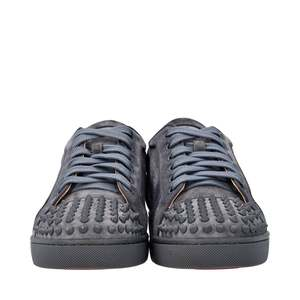 https://dbiyorq10n2b9.cloudfront.net/product-images/CSHOCL0552/CHRISTIAN-LOUBOUTIN-Suede-Louis-Junior-Spike-Sneakers-Grey_2.jpg.webp