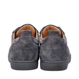 https://dbiyorq10n2b9.cloudfront.net/product-images/CSHOCL0552/CHRISTIAN-LOUBOUTIN-Suede-Louis-Junior-Spike-Sneakers-Grey_4.jpg.webp