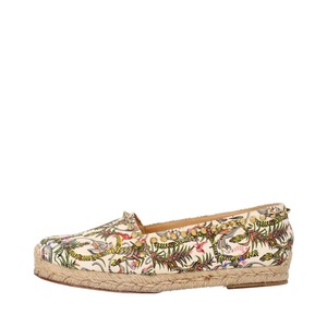 https://dbiyorq10n2b9.cloudfront.net/product-images/CSHOCL0596/CHRISTIAN-LOUBOUTIN-Canvas-Ares-Espadrilles-Multicolour_1.jpg.webp
