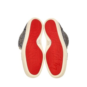 https://dbiyorq10n2b9.cloudfront.net/product-images/CSHOCL0635/CHRISTIAN-LOUBOUTIN-Python-Louis-High-Top-Sneakers-Blue_1.jpg.webp