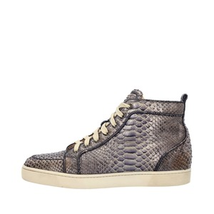 https://dbiyorq10n2b9.cloudfront.net/product-images/CSHOCL0635/CHRISTIAN-LOUBOUTIN-Python-Louis-High-Top-Sneakers-Blue_2.jpg.webp