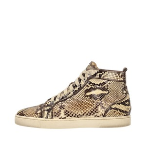 https://dbiyorq10n2b9.cloudfront.net/product-images/CSHOCL0637/CHRISTIAN-LOUBOUTIN-Python-Louis-High-Top-Sneakers-Brown-Ivory_2.jpg.webp