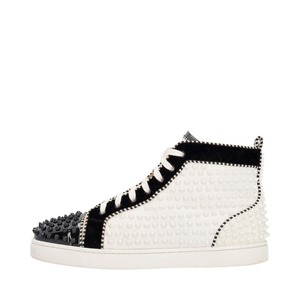 https://dbiyorq10n2b9.cloudfront.net/product-images/CSHOCL0660/CHRISTIAN-LOUBOUTIN-Leather-Spiked-High-Top-Sneakers-White-Black_1.jpg.webp