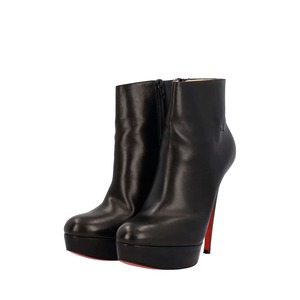 https://dbiyorq10n2b9.cloudfront.net/product-images/CSHOCL0661/CHRISTIAN-LOUBOUTIN-Leather-Pony-Hair-Cuffs-Armony-Platform-Boots-Black_2.jpg.webp