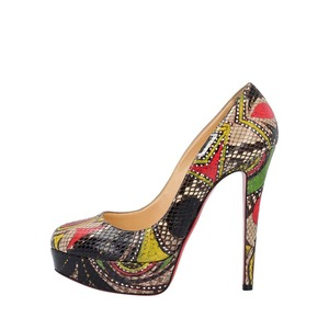 https://dbiyorq10n2b9.cloudfront.net/product-images/CSHOCL0688/CHRISTIAN-LOUBOUTIN-Python-Bianca-Masai-Pumps-Multicolour_1.jpg.webp