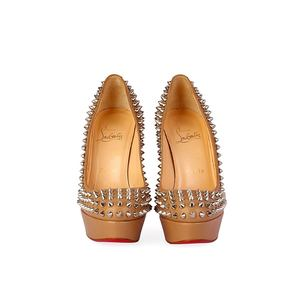 https://dbiyorq10n2b9.cloudfront.net/product-images/CSHOCL121/CHRISTIAN-LOUBOUTIN-Bianca-140mm-Spikes-Brown-silver-front.jpg.webp