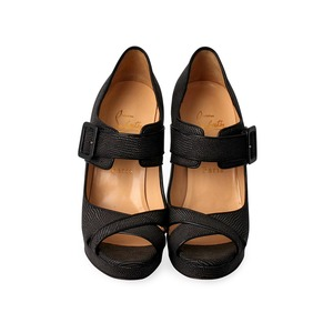 https://dbiyorq10n2b9.cloudfront.net/product-images/CSHOCL282/CHRISTIAN-LOUBOUTIN-Buckle-Ankle-Wrap-Platform-Sandals-Black-S-37.5-4.5-front.jpg.webp