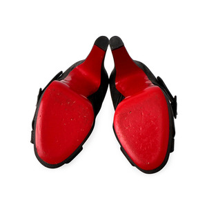 https://dbiyorq10n2b9.cloudfront.net/product-images/CSHOCL282/CHRISTIAN-LOUBOUTIN-Buckle-Ankle-Wrap-Platform-Sandals-Black-S-37.5-4.5-soles.jpg.webp