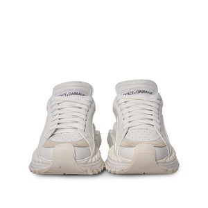 https://dbiyorq10n2b9.cloudfront.net/product-images/CSHODG0169/DOLCE-GABBANA-Leather-Super-Queen-Sneakers-White-2.jpg.webp