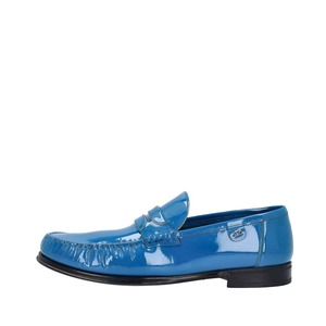 https://dbiyorq10n2b9.cloudfront.net/product-images/CSHODG0223/DOLCE-GABBANA-Patent-Loafers-Blue_1.jpg.webp