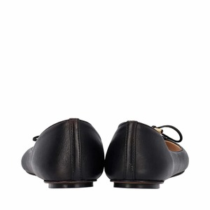 https://dbiyorq10n2b9.cloudfront.net/product-images/CSHOESC0010/ESCADA-Leather-Ballerina-Flats-Black_3.jpg.webp