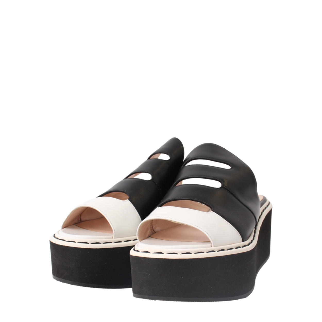 FENDI Leather Platform Slide Sandals Black/White | Luxity