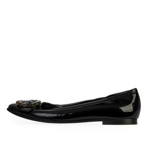 https://dbiyorq10n2b9.cloudfront.net/product-images/CSHOFEN122/FENDI-Patent-Leather-Buckle-Ballet-Flats-Black-S-36-3.5-side.jpg.webp