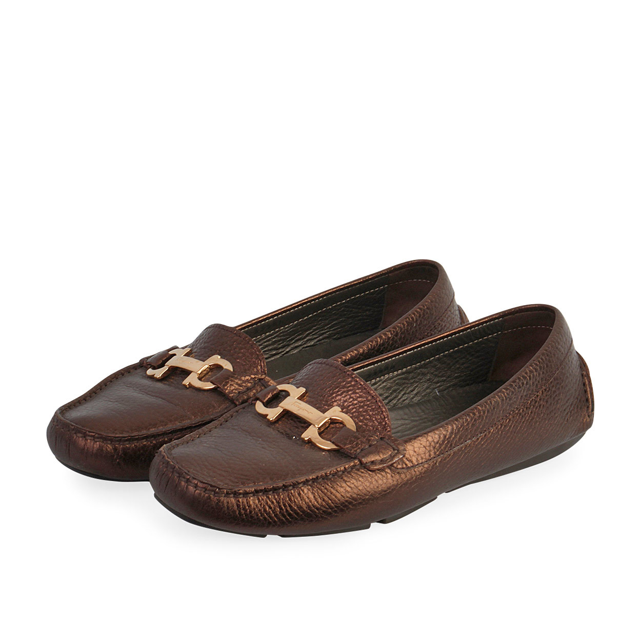 https://dbiyorq10n2b9.cloudfront.net/product-images/CSHOFER0007/SALVATORE-FERRAGAMO-Metallic-Leather-Loafers-Bronze-S-38-5-angle.jpg.webp