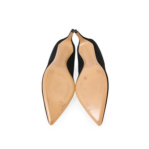 https://dbiyorq10n2b9.cloudfront.net/product-images/CSHOFER0035/SALVATORE-Suede-Pauleen-Pumps-Black-S-42-7.5-soles.jpg.webp
