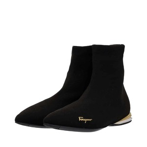 https://dbiyorq10n2b9.cloudfront.net/product-images/CSHOFER0135/SALVATORE-FERRAGAMO-Knit-Missy-Sock-Booties-Black_2.jpg.webp