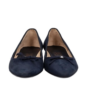 https://dbiyorq10n2b9.cloudfront.net/product-images/CSHOFER0154/SALVATORE-FERRAGAMO-Suede-Ballerina-Flats-Navy_3.jpg.webp