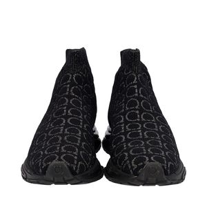 https://dbiyorq10n2b9.cloudfront.net/product-images/CSHOFER0176/SALVATORE-FERRAGAMO-Fabric-Tita-Sock-Sneakers-Black_1.jpg.webp