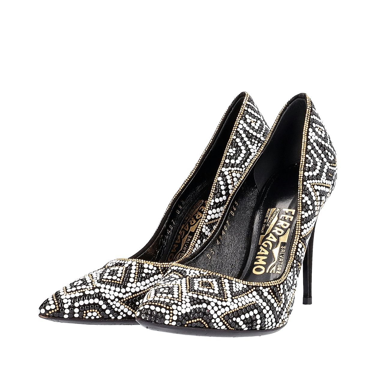 SALVATORE FERRAGAMO Beaded Fiore Mosa Pumps Black/White | Luxity