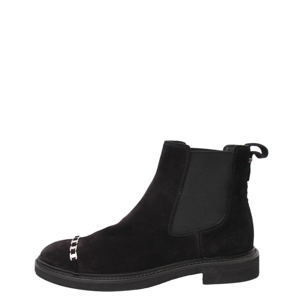 Suede Chelsea Boots Black