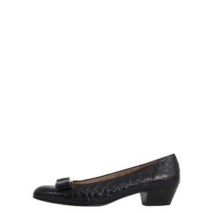 Vintage Embossed Vara Pumps Black, view 2