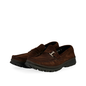 https://dbiyorq10n2b9.cloudfront.net/product-images/CSHOFER138/SALVATORE-FERRAGAMO-Suede-Loafers-Brown-S-43-9-angle.jpg.webp