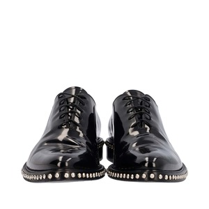 https://dbiyorq10n2b9.cloudfront.net/product-images/CSHOGIV0023/GIVENCHY-Patent-Studded-Oxford-Shoes-Black_4.jpg.webp