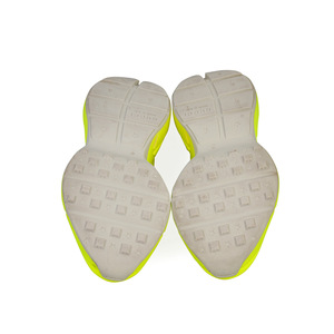 https://dbiyorq10n2b9.cloudfront.net/product-images/CSHOGUC0021/GUCCI-Leather-Rhyton-Sneakers-Fluorescent-Green-S-40-6.5-soles.jpg.webp