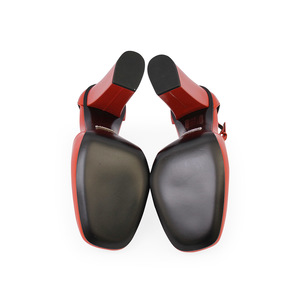 https://dbiyorq10n2b9.cloudfront.net/product-images/CSHOGUC0049/GUCCI-Leather-Mary-Jane-Pumps-Orange-S-37-4-NEW-soles.jpg.webp