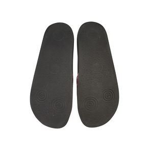 https://dbiyorq10n2b9.cloudfront.net/product-images/CSHOGUC0138/GUCCI-GG-Supreme-Bengal-Slide-Sandals-Multicolour-S-38-5-Soles.jpg.webp
