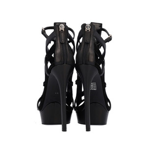 https://dbiyorq10n2b9.cloudfront.net/product-images/CSHOGUC0234/GUCCI-Calfskin-Suede-Daryl-Cage-Sandals-Black_3.jpg.webp