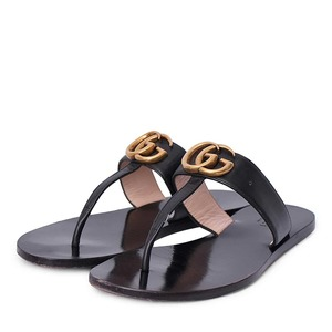 https://dbiyorq10n2b9.cloudfront.net/product-images/CSHOGUC0648/GUCCI-Leather-GG-Thong-Sandals-Black-.jpg.webp
