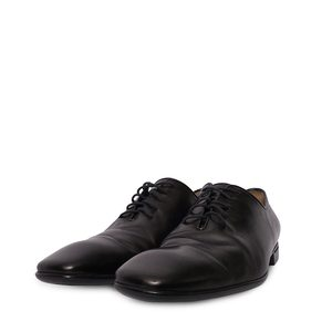 https://dbiyorq10n2b9.cloudfront.net/product-images/CSHOGUC1043/GUCCI-Leather-Lace-Up-Derby-Shoes-Black-3.jpg.webp