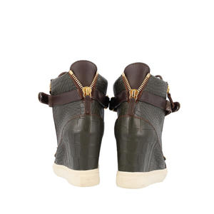 https://dbiyorq10n2b9.cloudfront.net/product-images/CSHOGZ0034/Giussepe-Zanotti-High-Sneakers-Green_2.jpg.webp