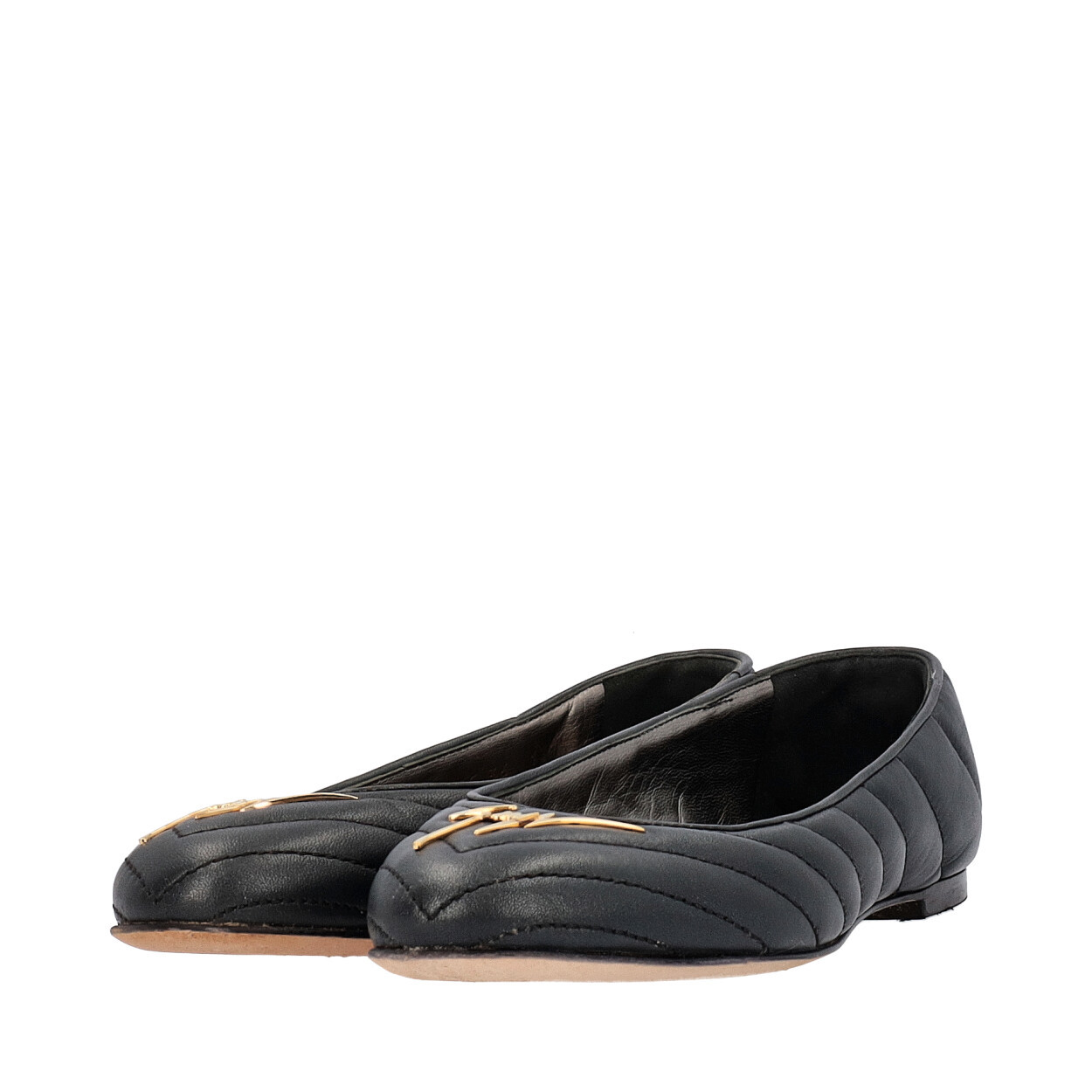 https://dbiyorq10n2b9.cloudfront.net/product-images/CSHOGZ0082/GIUSEPPE-ZANOTTI-Quilted-Leather-Ballerina-Flats-Black_2.jpg.webp