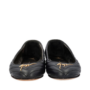 https://dbiyorq10n2b9.cloudfront.net/product-images/CSHOGZ0082/GIUSEPPE-ZANOTTI-Quilted-Leather-Ballerina-Flats-Black_3.jpg.webp