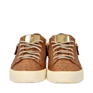 https://dbiyorq10n2b9.cloudfront.net/product-images/CSHOGZ0117/GIUSEPPE-ZANOTTI-Ostrich-Leather-Sneakers-Brown_3.jpg.webp