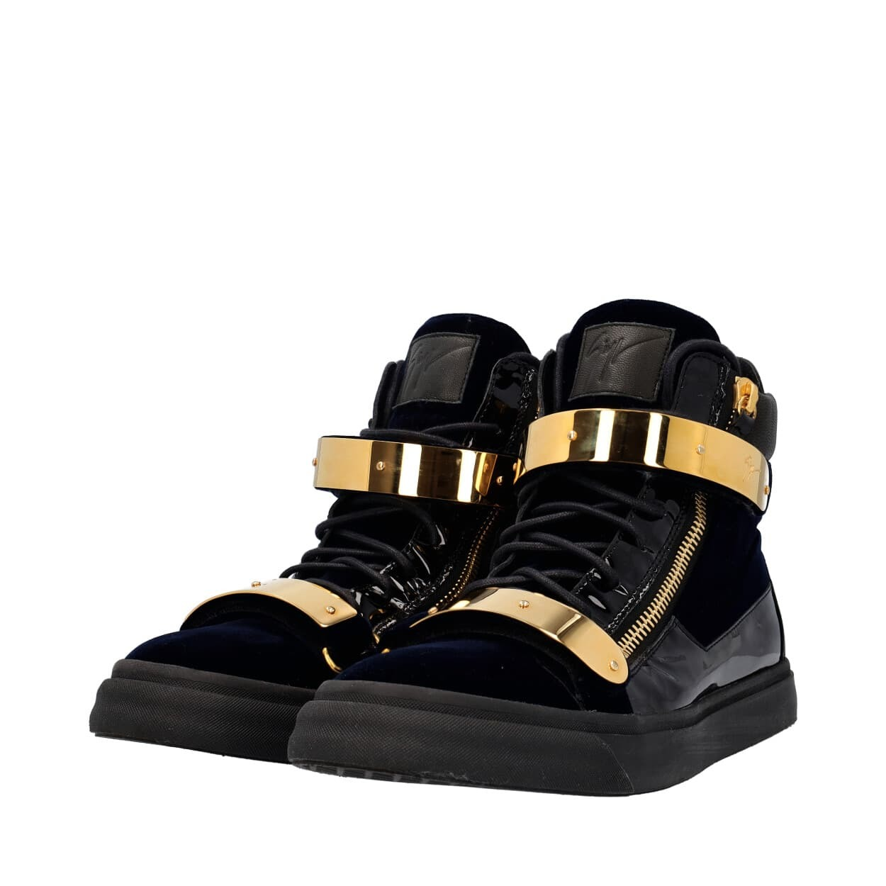 https://dbiyorq10n2b9.cloudfront.net/product-images/CSHOGZ0130/GIUSEPPE-ZANOTTI-Velvet-Patent-High-Top-Sneakers-Navy-Black_2.jpg.webp