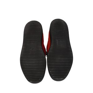 https://dbiyorq10n2b9.cloudfront.net/product-images/CSHOGZ0161/GUISEPPE-ZANOTI-Velvet-Conley-Zip-Sneakers-Red_5.jpg.webp