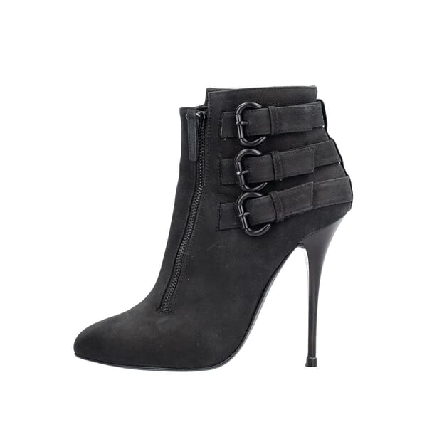 Leather Shark Tooth Ankle Boots Black