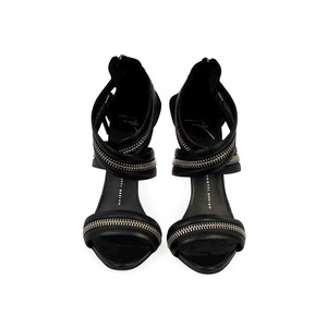 https://dbiyorq10n2b9.cloudfront.net/product-images/CSHOGZ126/GIUZEPPE-ZANOTTI-Leather-Balmain-Zipper-Sandals-Black-S-39-6-front.jpg.webp