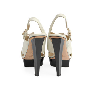 https://dbiyorq10n2b9.cloudfront.net/product-images/CSHOJC0076/JIMMY-CHOO-Leather-Platform-Sandals-WhiteBlack-S-39-6-Back.jpg.webp
