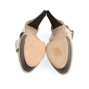 https://dbiyorq10n2b9.cloudfront.net/product-images/CSHOJC0076/JIMMY-CHOO-Leather-Platform-Sandals-WhiteBlack-S-39-6-Bottom.jpg.webp