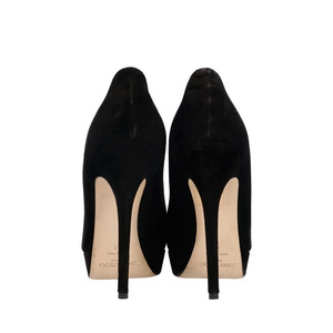 https://dbiyorq10n2b9.cloudfront.net/product-images/CSHOJC0221/JIMMY-CHOO-Suede-Cosmic-Pumps-Black_4.jpg.webp
